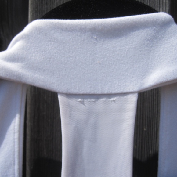 Lululemon size 10 scoop neck tank - Picture 4 of 5